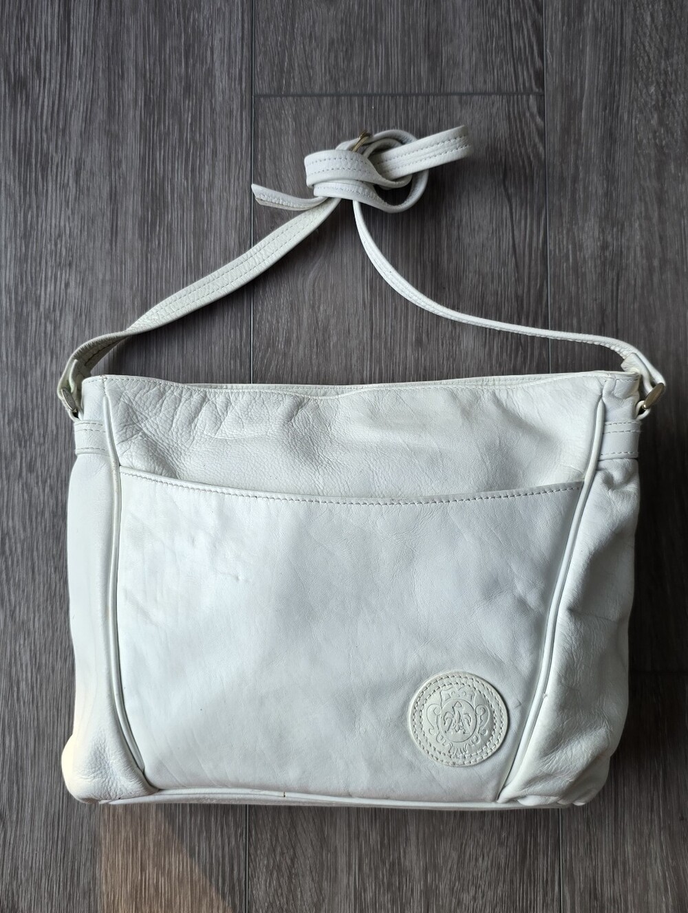 Vintage White Leather Crossbody Bag Genuine Leather Made In Korea Minimalist